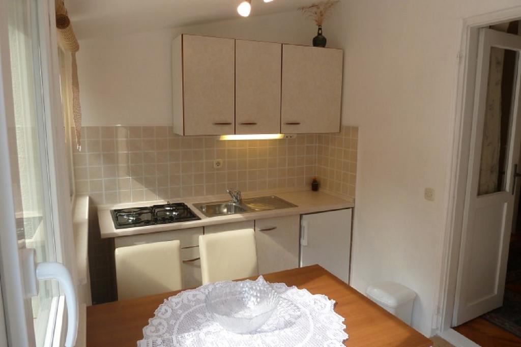Apartments Indira Ловіште Номер фото